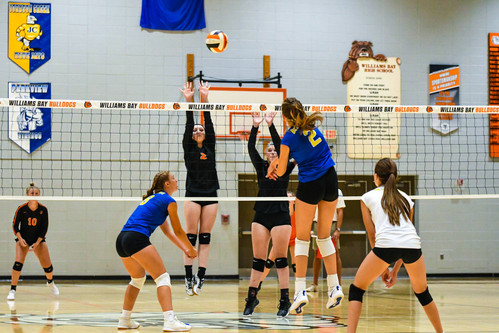 Williams Bay Volleyball Pictures - Photo Number 18