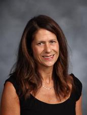 Image of Ali Bond